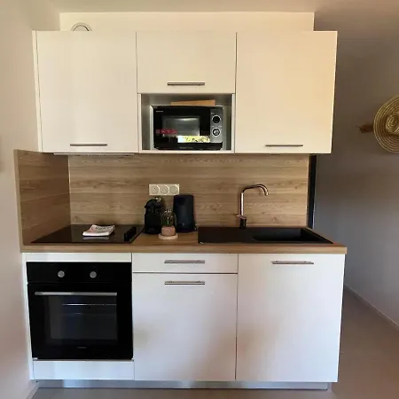 Amazing Sea Front Appartamento