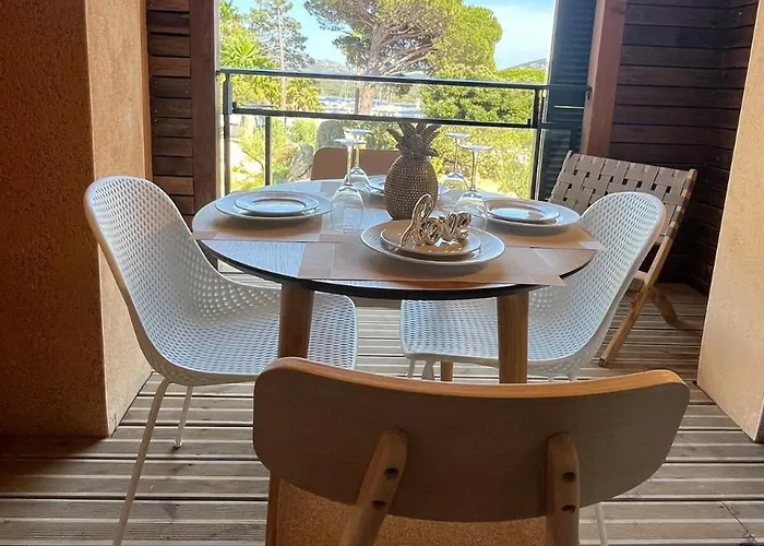 Alba D'Oru - T2 Vue Mer, Plage Et Piscine Chauffee Apartment Pianottoli-Caldarello (Corsica)